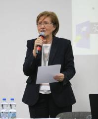 dr Danuta Elsner